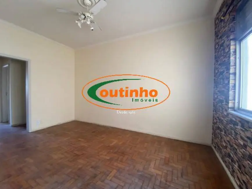 Apartamento com 2 quartos à venda, 87m2 em Tijuca, Rio De Janeiro - RJ - imagem 3 Foto 3 de Apartamento com 2 quartos à venda, 87m2 em Tijuca, Rio De Janeiro - RJ