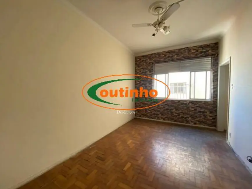 Apartamento com 2 quartos à venda, 87m2 em Tijuca, Rio De Janeiro - RJ - imagem 5 Foto 5 de Apartamento com 2 quartos à venda, 87m2 em Tijuca, Rio De Janeiro - RJ