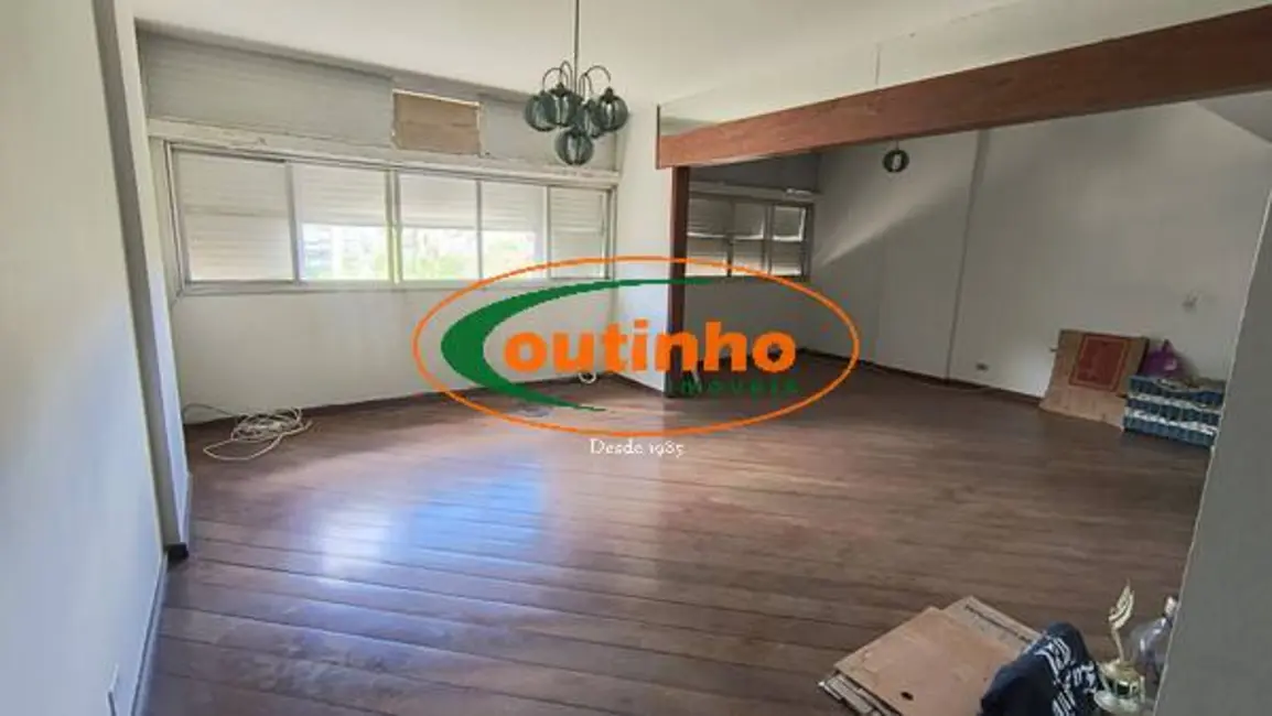 Apartamento com 2 quartos à venda, 90m2 em Vila Isabel, Rio De Janeiro - RJ - imagem 1 Foto 1 de Apartamento com 2 quartos à venda, 90m2 em Vila Isabel, Rio De Janeiro - RJ