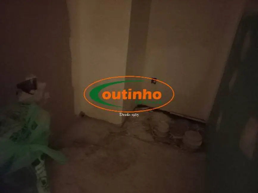 Sala Comercial à venda, 23m2 em Tijuca, Rio De Janeiro - RJ - imagem 7 Foto 7 de Sala Comercial à venda, 23m2 em Tijuca, Rio De Janeiro - RJ