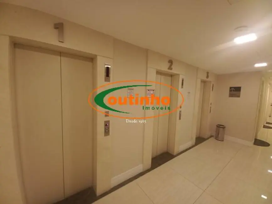 Sala Comercial à venda, 23m2 em Tijuca, Rio De Janeiro - RJ - imagem 9 Foto 9 de Sala Comercial à venda, 23m2 em Tijuca, Rio De Janeiro - RJ