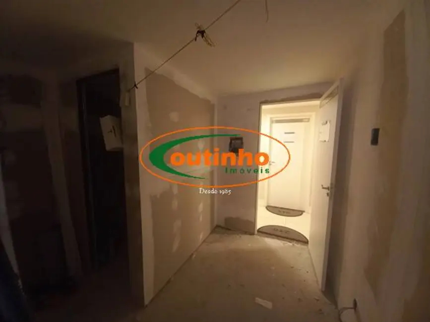 Sala Comercial à venda, 23m2 em Tijuca, Rio De Janeiro - RJ - imagem 4 Foto 4 de Sala Comercial à venda, 23m2 em Tijuca, Rio De Janeiro - RJ