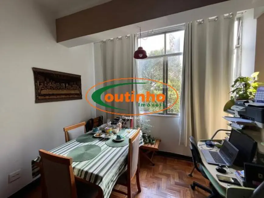 Foto 3 de Apartamento com 2 quartos à venda, 74m2 em Tijuca, Rio De Janeiro - RJ