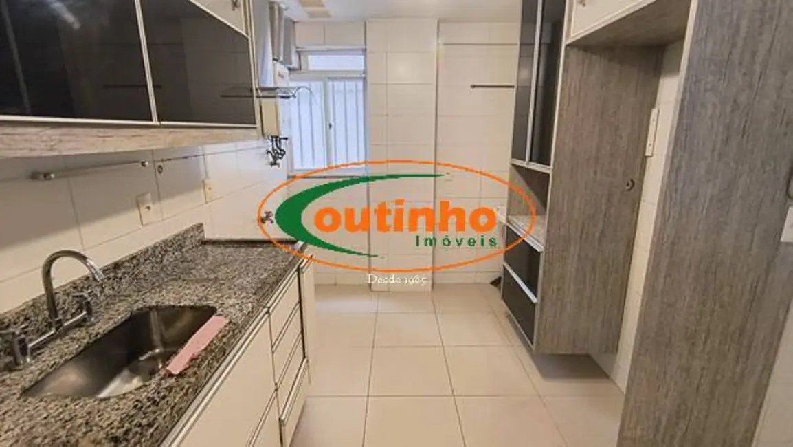 Foto 9 de Apartamento com 2 quartos à venda, 71m2 em Tijuca, Rio De Janeiro - RJ