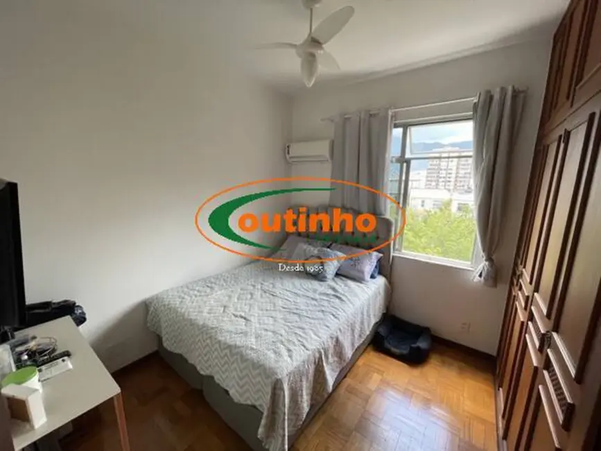 Apartamento com 2 quartos à venda, 60m2 em Vila Isabel, Rio De Janeiro - RJ - imagem 8 Foto 8 de Apartamento com 2 quartos à venda, 60m2 em Vila Isabel, Rio De Janeiro - RJ