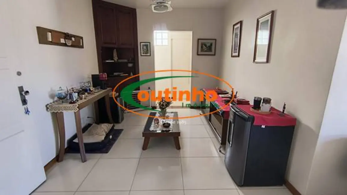 Apartamento com 3 quartos à venda, 125m2 em Tijuca, Rio De Janeiro - RJ - imagem 7 Foto 7 de Apartamento com 3 quartos à venda, 125m2 em Tijuca, Rio De Janeiro - RJ