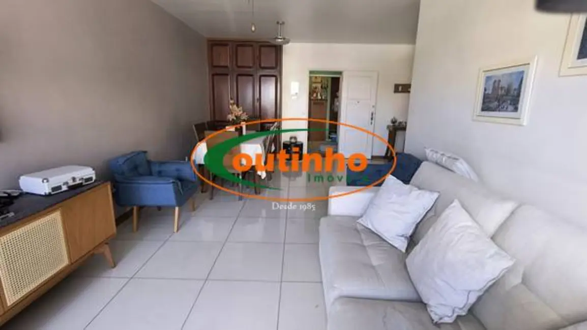 Apartamento com 3 quartos à venda, 125m2 em Tijuca, Rio De Janeiro - RJ - imagem 8 Foto 8 de Apartamento com 3 quartos à venda, 125m2 em Tijuca, Rio De Janeiro - RJ