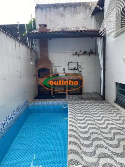 Apartamento com 3 quartos à venda, 144m2 em Vila Isabel, Rio De Janeiro - RJ - imagem 3 Foto 3 de Apartamento com 3 quartos à venda, 144m2 em Vila Isabel, Rio De Janeiro - RJ