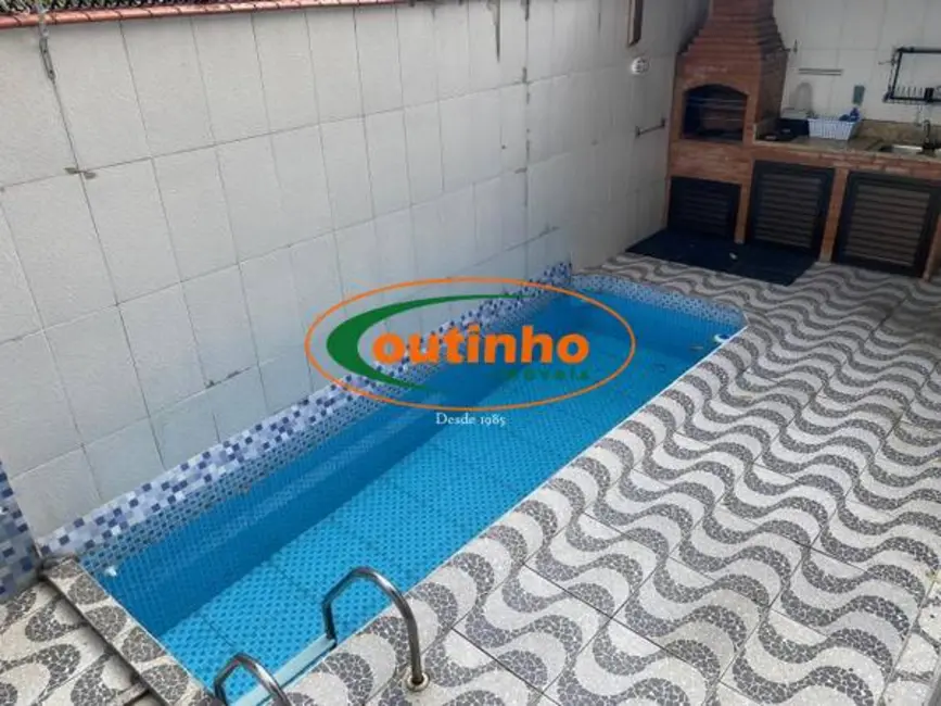 Apartamento com 3 quartos à venda, 144m2 em Vila Isabel, Rio De Janeiro - RJ - imagem 2 Foto 2 de Apartamento com 3 quartos à venda, 144m2 em Vila Isabel, Rio De Janeiro - RJ