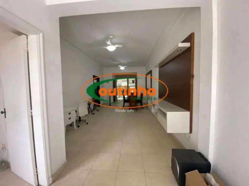 Casa com 3 quartos à venda, 144m2 em Vila Isabel, Rio De Janeiro - RJ - imagem 7 Foto 7 de Casa com 3 quartos à venda, 144m2 em Vila Isabel, Rio De Janeiro - RJ