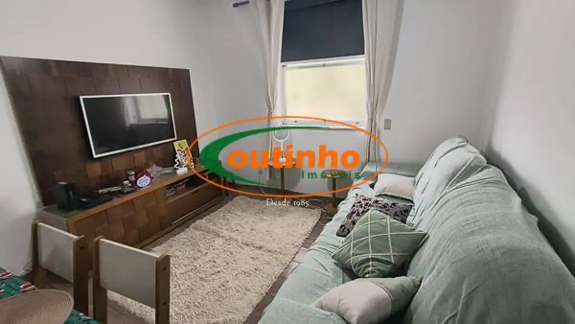 Apartamento com 1 quarto à venda, 44m2 em Tijuca, Rio De Janeiro - RJ - imagem 3 Foto 3 de Apartamento com 1 quarto à venda, 44m2 em Tijuca, Rio De Janeiro - RJ