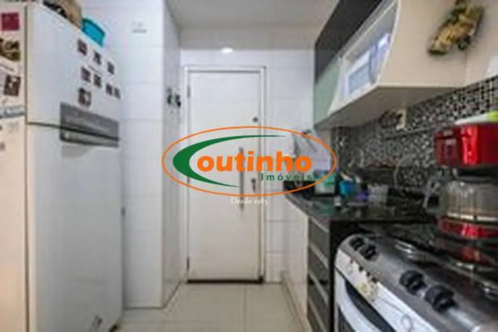 Apartamento com 2 quartos à venda, 60m2 em Tijuca, Rio De Janeiro - RJ - imagem 8 Foto 8 de Apartamento com 2 quartos à venda, 60m2 em Tijuca, Rio De Janeiro - RJ