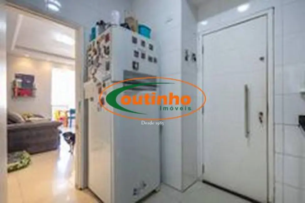 Apartamento com 2 quartos à venda, 60m2 em Tijuca, Rio De Janeiro - RJ - imagem 9 Foto 9 de Apartamento com 2 quartos à venda, 60m2 em Tijuca, Rio De Janeiro - RJ