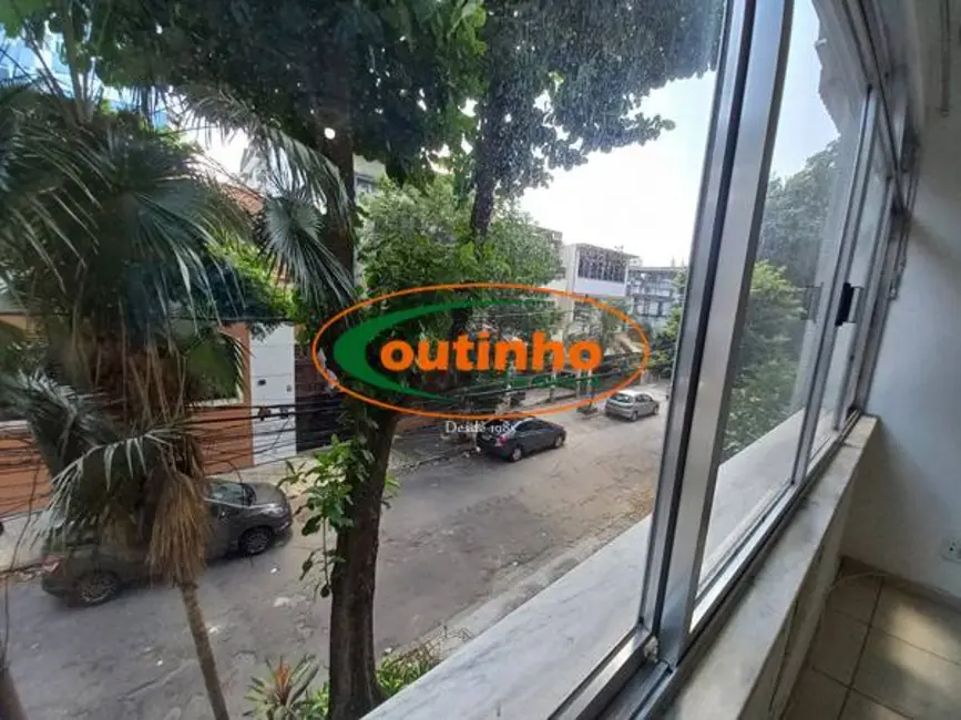 Apartamento com 3 quartos à venda, 109m2 em Vila Isabel, Rio De Janeiro - RJ - imagem 3 Foto 3 de Apartamento com 3 quartos à venda, 109m2 em Vila Isabel, Rio De Janeiro - RJ