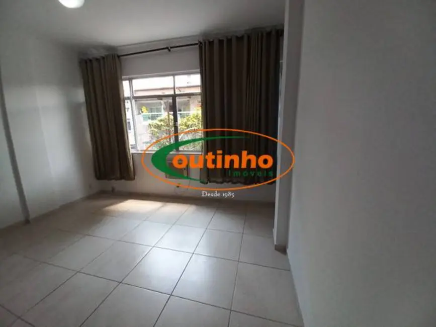 Apartamento com 3 quartos à venda, 109m2 em Vila Isabel, Rio De Janeiro - RJ - imagem 5 Foto 5 de Apartamento com 3 quartos à venda, 109m2 em Vila Isabel, Rio De Janeiro - RJ