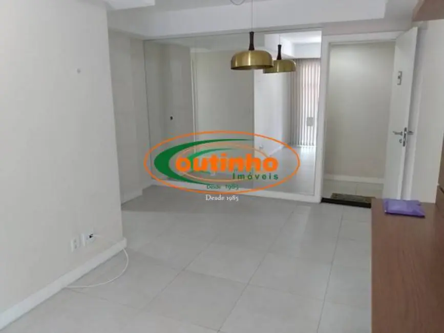 Apartamento com 3 quartos à venda, 82m2 em Vila Isabel, Rio De Janeiro - RJ - imagem 9 Foto 9 de Apartamento com 3 quartos à venda, 82m2 em Vila Isabel, Rio De Janeiro - RJ