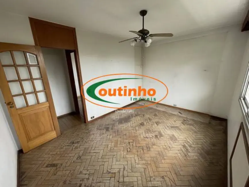 Apartamento com 2 quartos à venda, 96m2 em Tijuca, Rio De Janeiro - RJ - imagem 9 Foto 9 de Apartamento com 2 quartos à venda, 96m2 em Tijuca, Rio De Janeiro - RJ