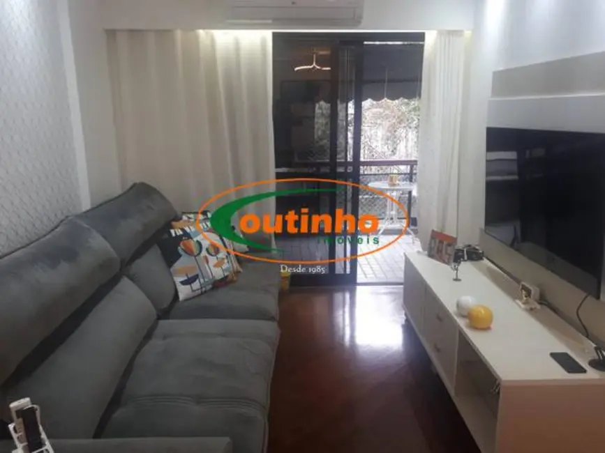 Apartamento com 3 quartos à venda, 98m2 em Tijuca, Rio De Janeiro - RJ - imagem 7 Foto 7 de Apartamento com 3 quartos à venda, 98m2 em Tijuca, Rio De Janeiro - RJ