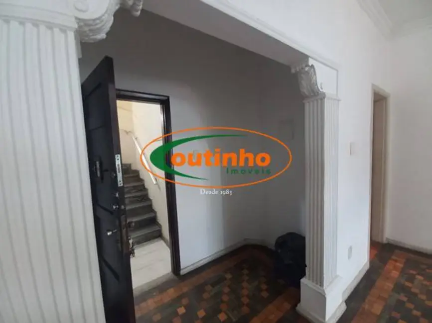 Foto 2 de Apartamento com 3 quartos à venda, 120m2 em Tijuca, Rio De Janeiro - RJ