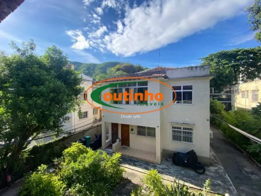 Foto 6 de Casa com 2 quartos à venda, 75m2 em Grajaú, Rio De Janeiro - RJ