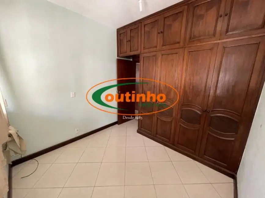 Foto 4 de Apartamento com 2 quartos à venda, 50m2 em Tijuca, Rio De Janeiro - RJ
