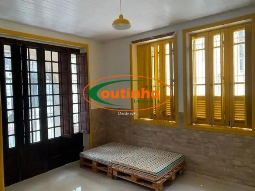 Foto 1 de Casa com 5 quartos à venda, 160m2 em Tijuca, Rio De Janeiro - RJ