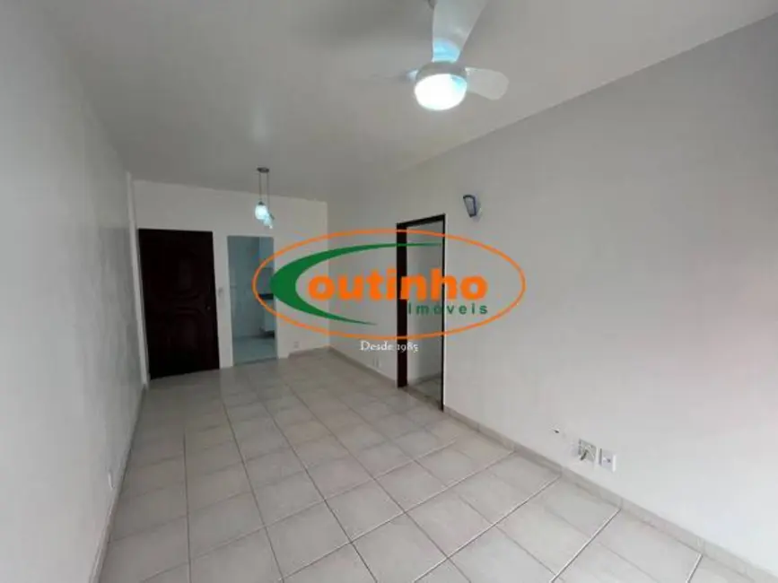 Foto 2 de Apartamento com 3 quartos à venda, 81m2 em Vila Isabel, Rio De Janeiro - RJ