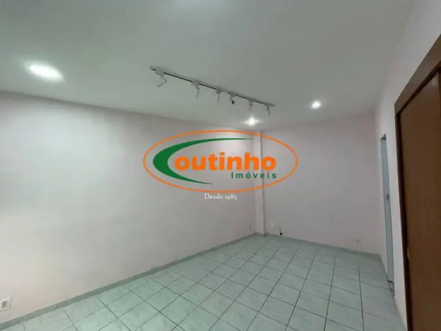 Foto 2 de Sala Comercial à venda, 23m2 em Tijuca, Rio De Janeiro - RJ