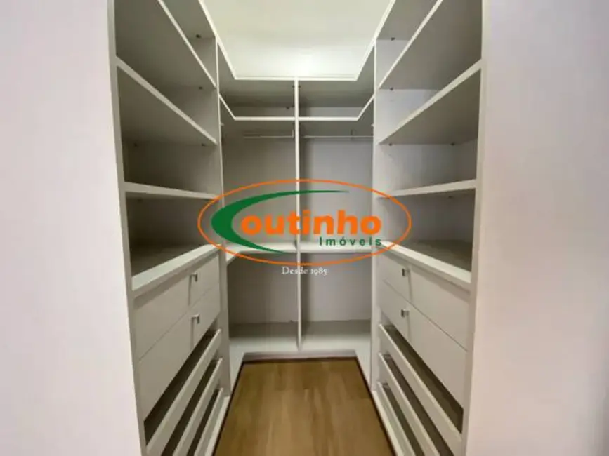 Foto 9 de Apartamento com 3 quartos à venda, 114m2 em Tijuca, Rio De Janeiro - RJ