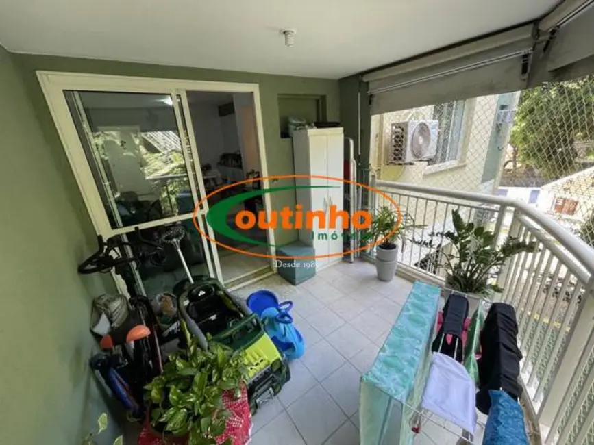 Apartamento com 3 quartos à venda, 82m2 em Tijuca, Rio De Janeiro - RJ - imagem 2 Foto 2 de Apartamento com 3 quartos à venda, 82m2 em Tijuca, Rio De Janeiro - RJ