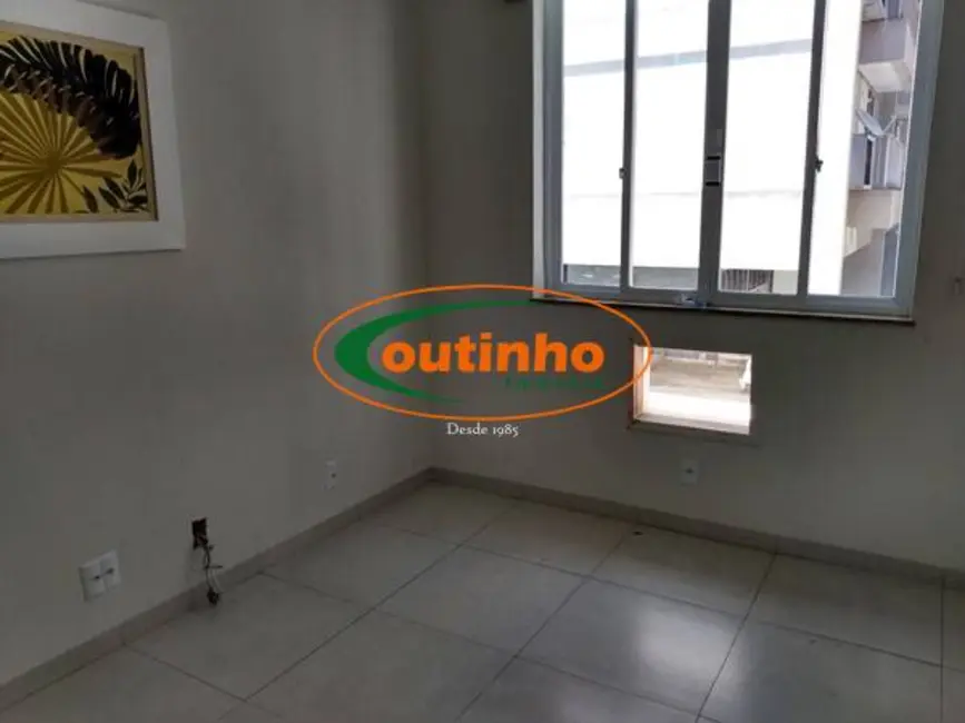 Foto 8 de Apartamento com 3 quartos à venda, 60m2 em Grajaú, Rio De Janeiro - RJ