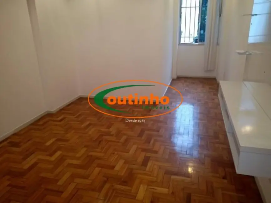 Foto 4 de Apartamento com 2 quartos à venda, 73m2 em Tijuca, Rio De Janeiro - RJ