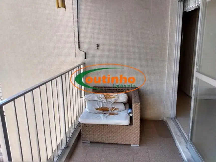Foto 2 de Apartamento com 3 quartos à venda, 104m2 em Tijuca, Rio De Janeiro - RJ