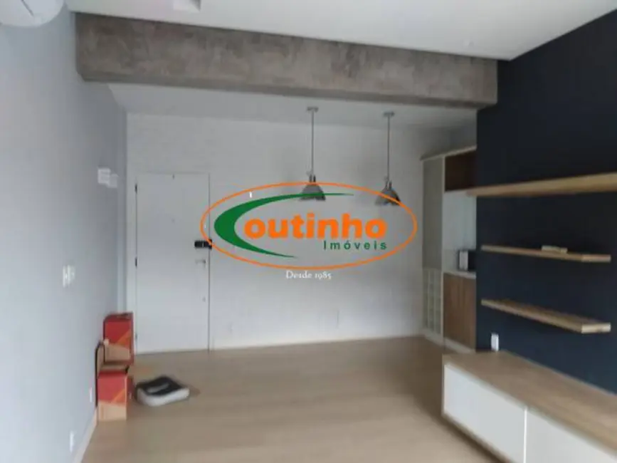 Apartamento com 2 quartos à venda, 72m2 em Grajaú, Rio De Janeiro - RJ - imagem 5 Foto 5 de Apartamento com 2 quartos à venda, 72m2 em Grajaú, Rio De Janeiro - RJ
