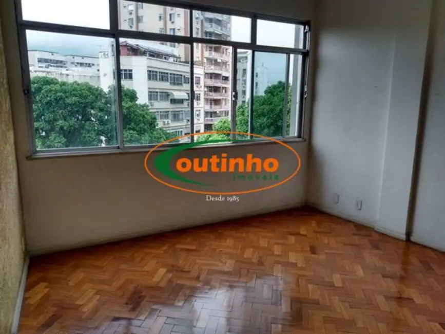 Foto 1 de Apartamento com 2 quartos à venda, 70m2 em Tijuca, Rio De Janeiro - RJ