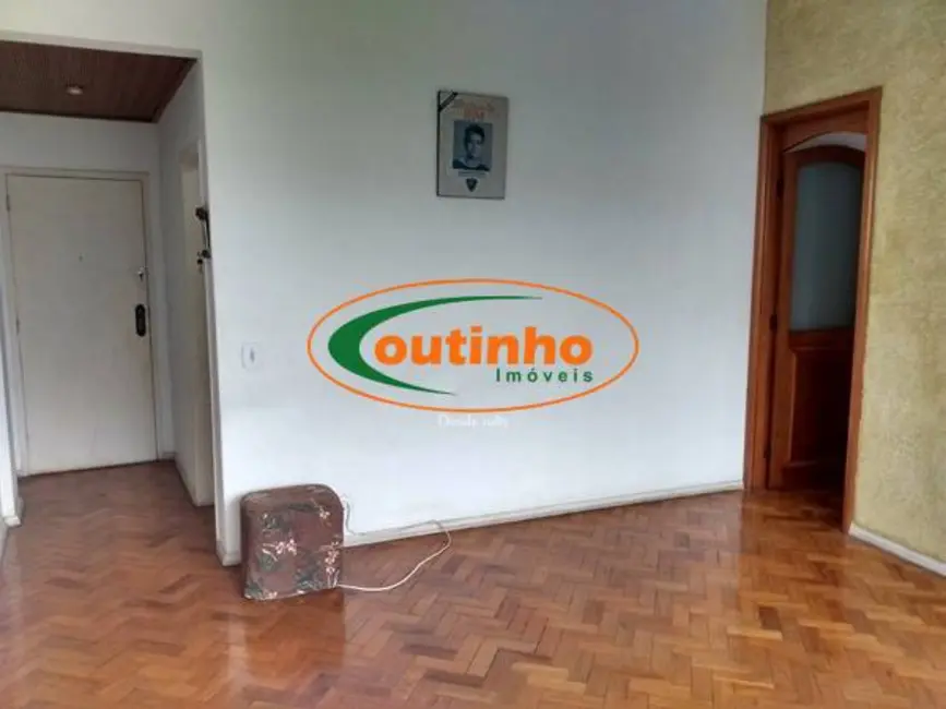 Foto 3 de Apartamento com 2 quartos à venda, 70m2 em Tijuca, Rio De Janeiro - RJ