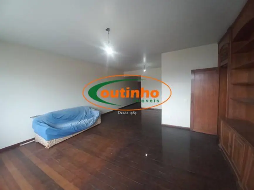 Foto 2 de Apartamento com 3 quartos à venda, 130m2 em Tijuca, Rio De Janeiro - RJ