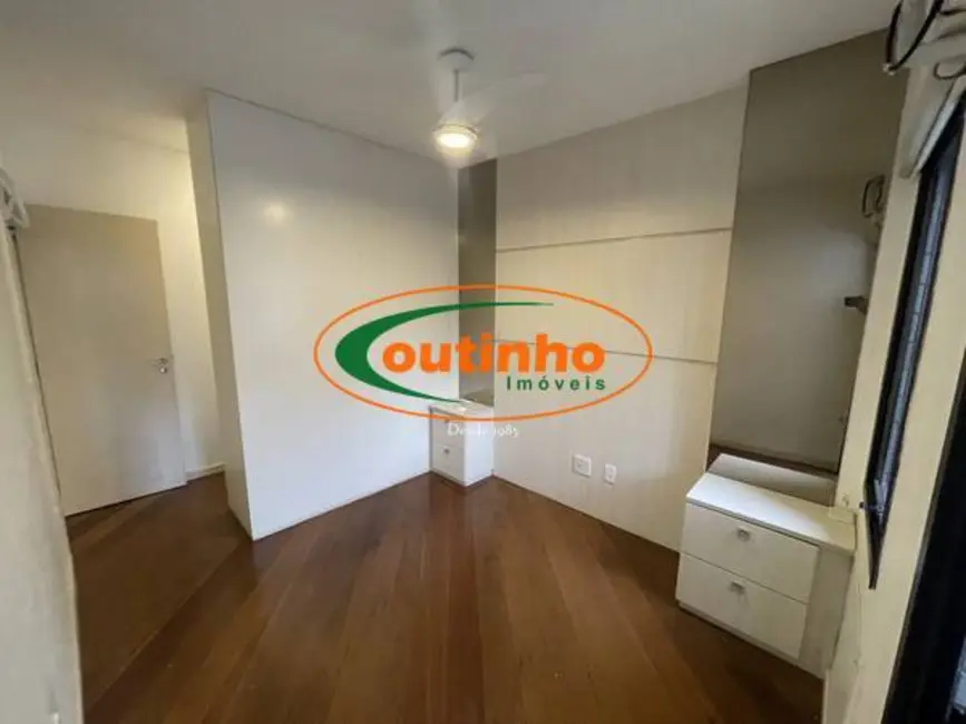 Foto 9 de Apartamento com 2 quartos à venda, 77m2 em Tijuca, Rio De Janeiro - RJ