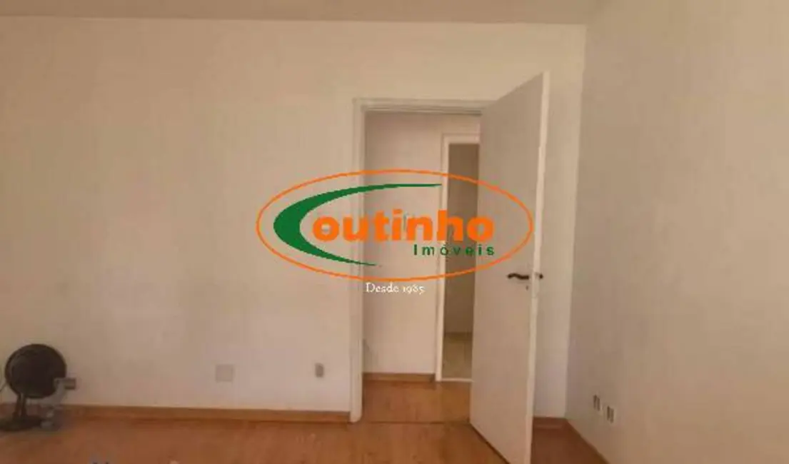 Foto 2 de Apartamento com 2 quartos à venda, 145m2 em Tijuca, Rio De Janeiro - RJ