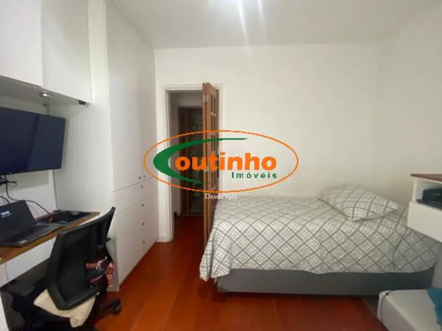 Foto 9 de Apartamento com 2 quartos à venda, 69m2 em Tijuca, Rio De Janeiro - RJ