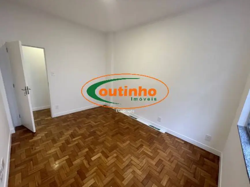 Foto 4 de Apartamento com 2 quartos à venda, 74m2 em Tijuca, Rio De Janeiro - RJ
