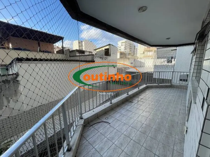 Foto 2 de Apartamento com 2 quartos à venda, 100m2 em Tijuca, Rio De Janeiro - RJ