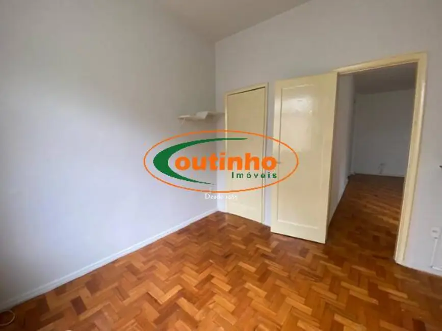Foto 4 de Apartamento com 2 quartos à venda, 81m2 em Grajaú, Rio De Janeiro - RJ