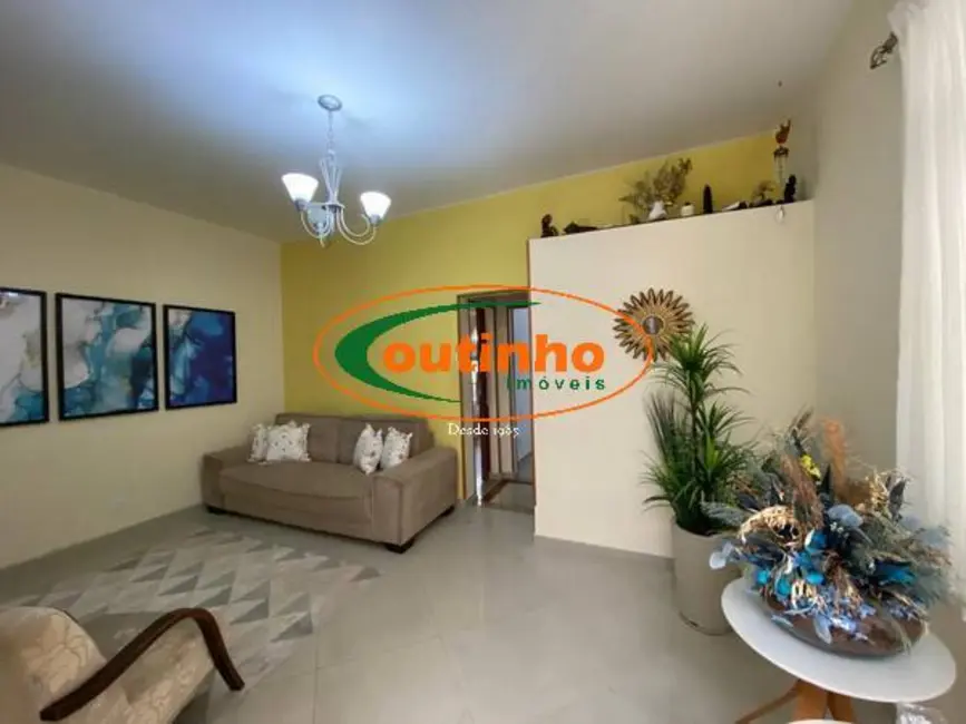 Foto 2 de Apartamento com 2 quartos à venda, 89m2 em Tijuca, Rio De Janeiro - RJ