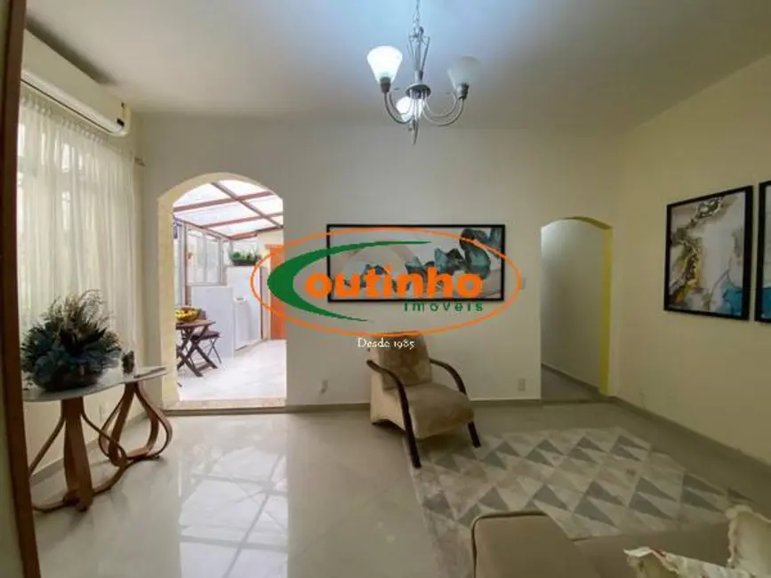 Foto 3 de Apartamento com 2 quartos à venda, 89m2 em Tijuca, Rio De Janeiro - RJ