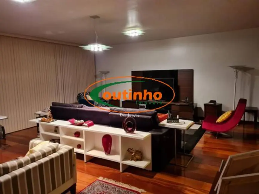 Foto 1 de Apartamento com 5 quartos à venda, 226m2 em Tijuca, Rio De Janeiro - RJ