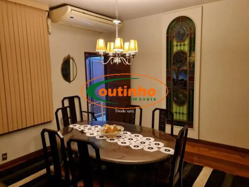 Foto 9 de Apartamento com 5 quartos à venda, 226m2 em Tijuca, Rio De Janeiro - RJ