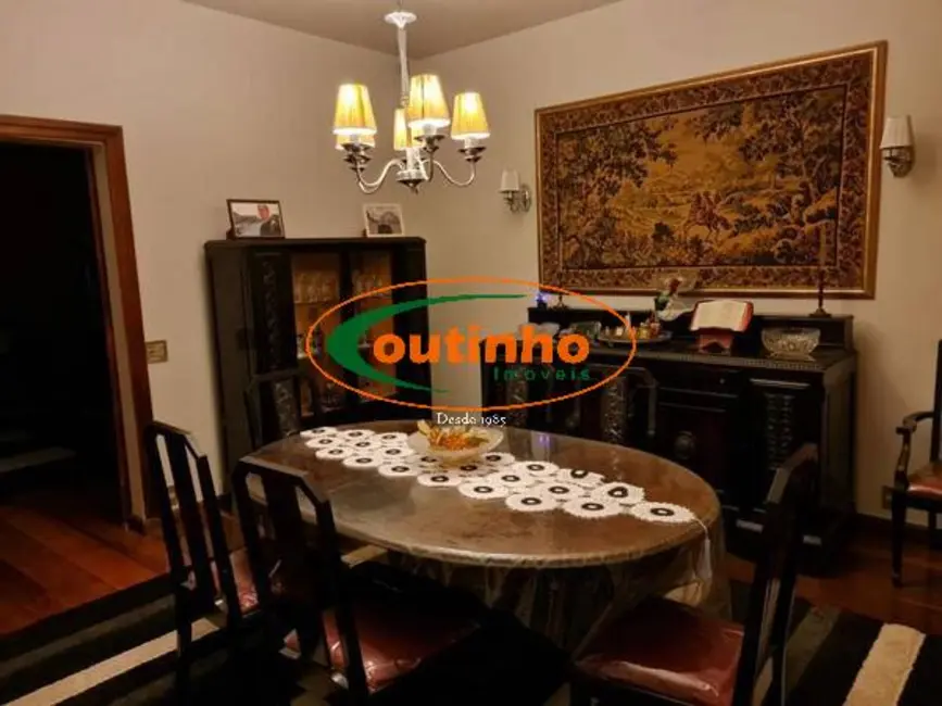 Foto 4 de Apartamento com 5 quartos à venda, 226m2 em Tijuca, Rio De Janeiro - RJ