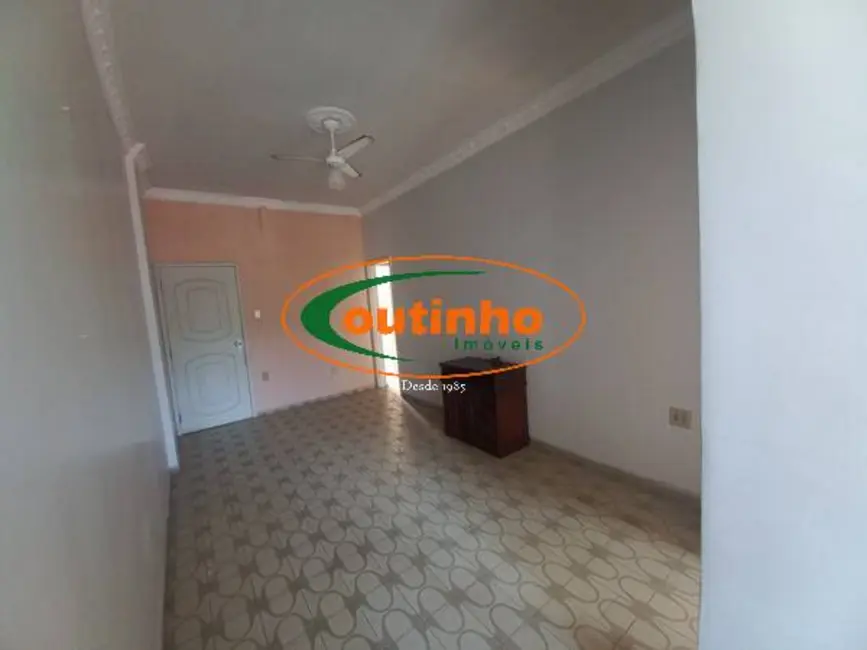 Foto 2 de Apartamento com 2 quartos à venda, 70m2 em Vila Isabel, Rio De Janeiro - RJ