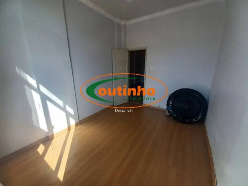 Foto 8 de Apartamento com 2 quartos à venda, 70m2 em Vila Isabel, Rio De Janeiro - RJ